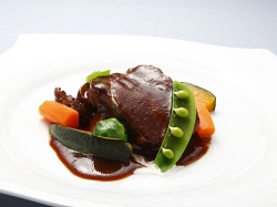 牛タンシチューランチ